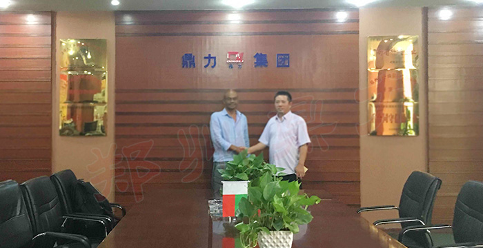 ��ĸ��əC�O(sh��)������R�_��˹��